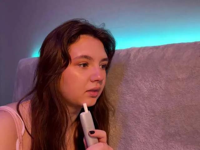 -FoxAlisa- on BongaCams