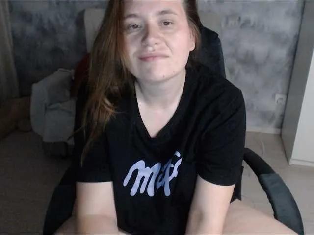 AdelinaLawson on BongaCams