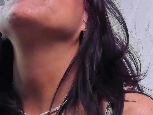 Ahytana on BongaCams