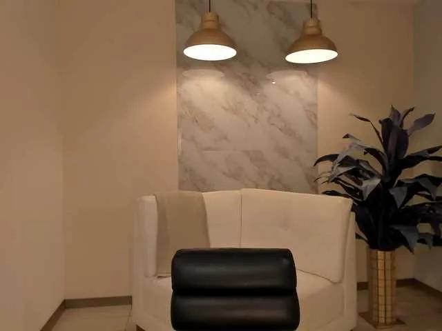 AliceHarper1 on BongaCams