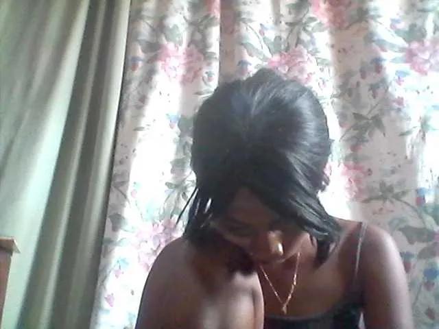 Andreaxs on BongaCams