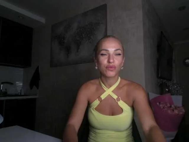 annamari1563 on BongaCams