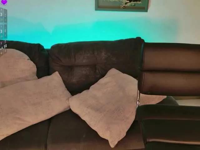 AprilRhodes on BongaCams