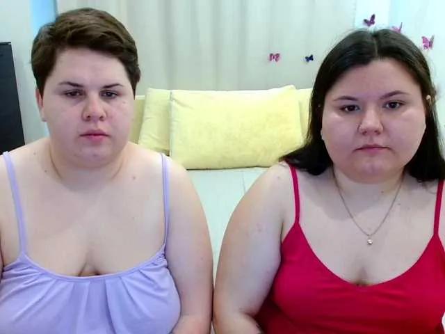 BeckyAndEllen on BongaCams