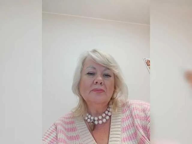 BESTija-1 on BongaCams