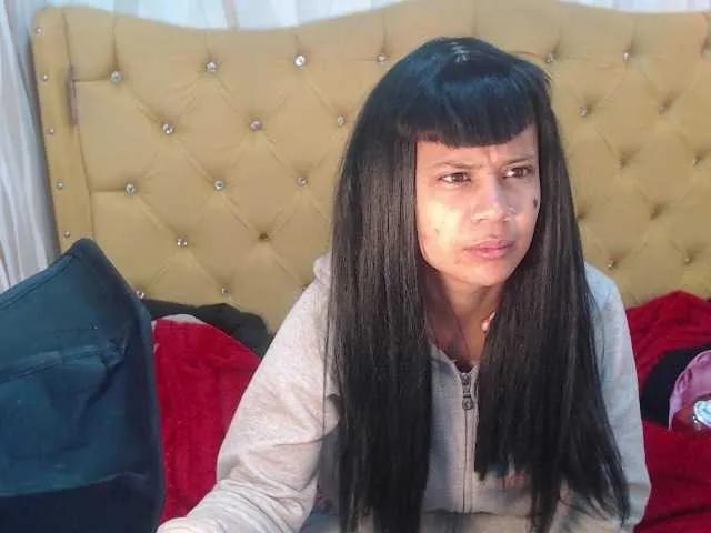 Blackstar011 — I really like men who know what they want. I am a little girl who needs to take care of others, but that they take hard in private where nobody sees us