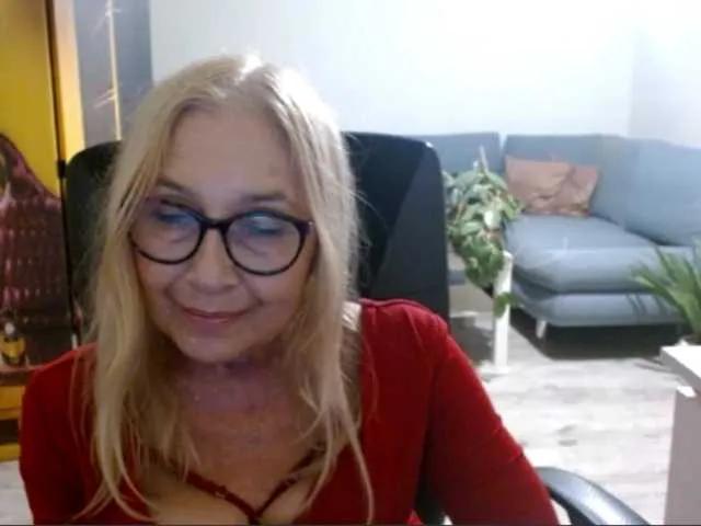 BlondeSofia on BongaCams