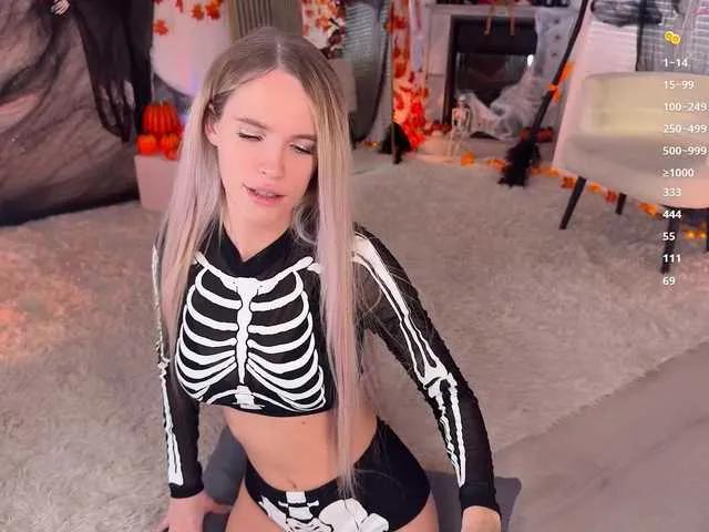 BlushMikki on BongaCams