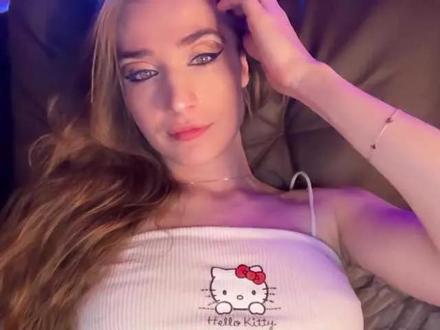 CandyBoom on BongaCams