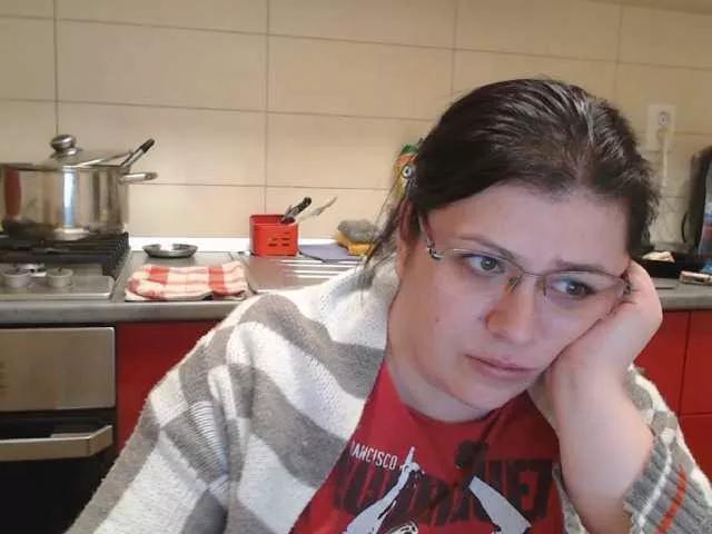 carolina30 on BongaCams