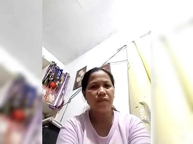 Chatty22 on BongaCams