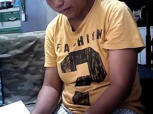 Chatty22 on BongaCams