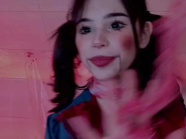 CoralineJones on BongaCams