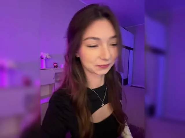 CrazyAleona on BongaCams