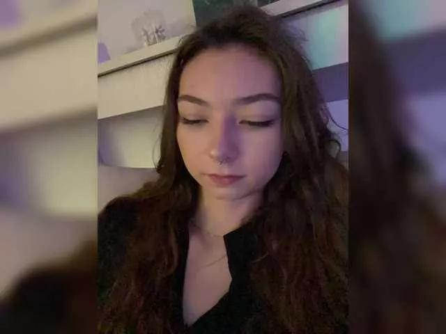 CrazyAleona on BongaCams