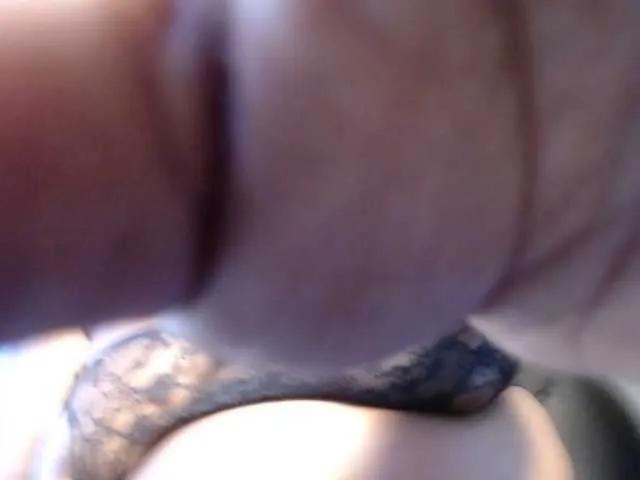 Creamyposh on BongaCams