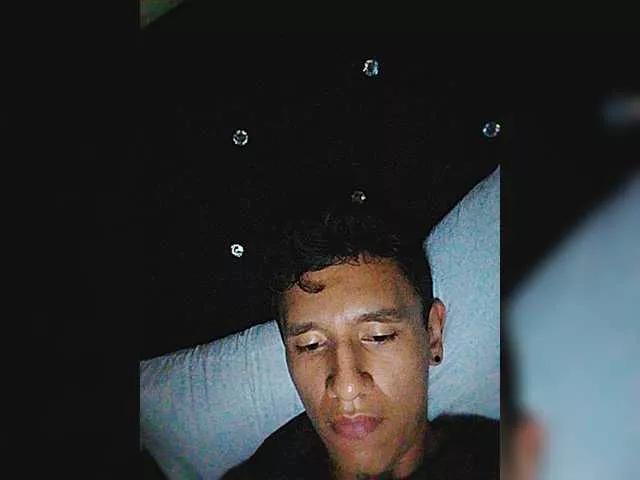 Difanny-Joe on BongaCams