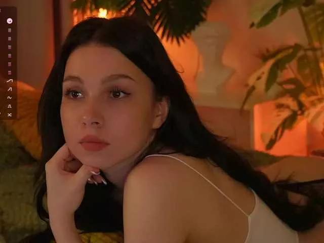 DrammaQueennnn on BongaCams