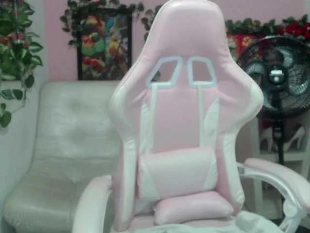 Evil-neighbor on BongaCams