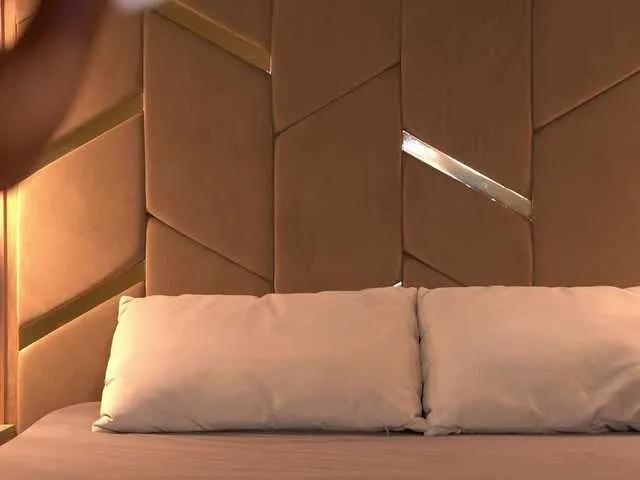 Girl-Pleasure on BongaCams