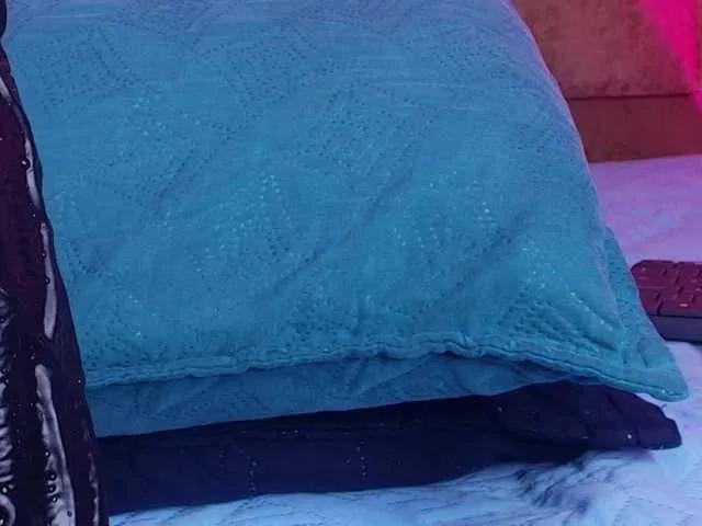 hanks-star on BongaCams