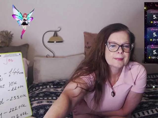 HelenBerg on BongaCams