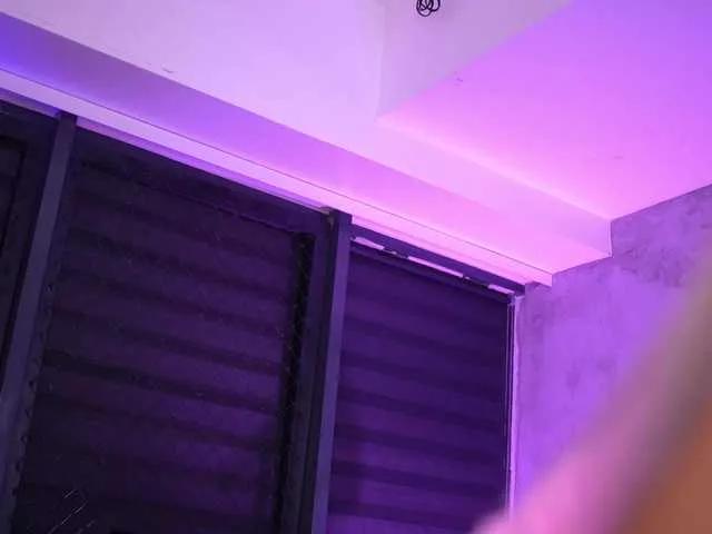 IvyRowa on BongaCams