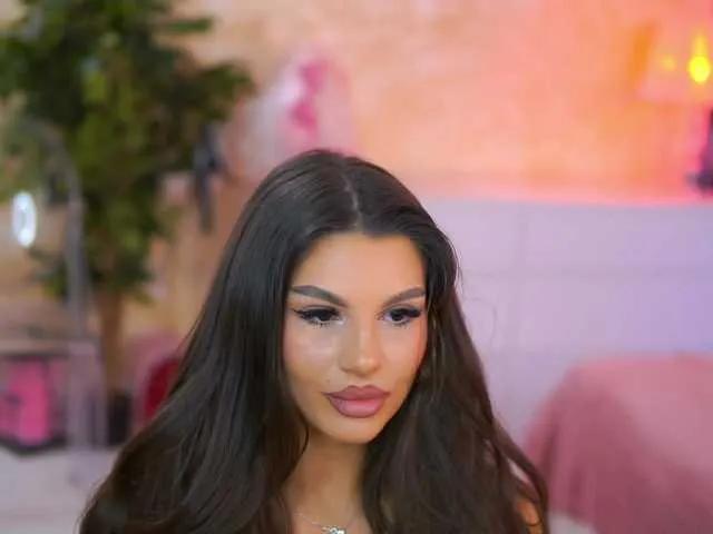 JessyKisss — Sensuality is my passion and I can guarantee that your experience with me will be memorable. I have a big heart in the proper and figurative sense, you will see that. I m here for work and have fun, help me to have fun here and discover my sexuality...