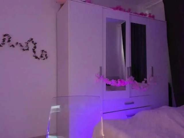 kaylalaine1 on BongaCams