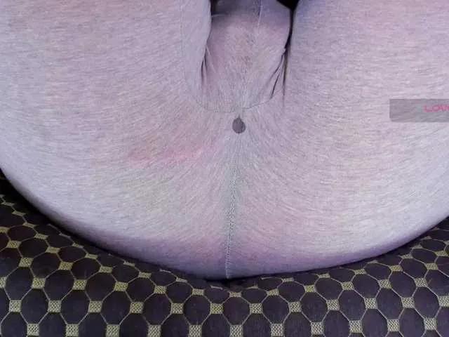 Kira-Kell on BongaCams