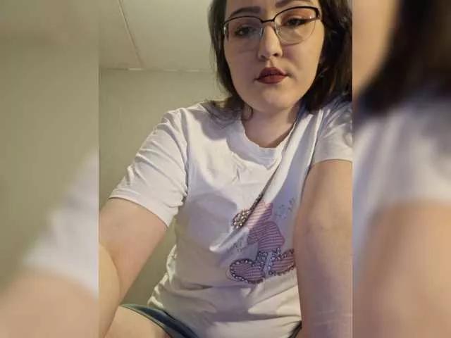 LiliyaS on BongaCams