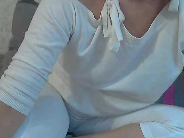 linaisabella on BongaCams