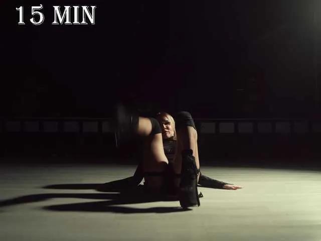 Lisa1225 on BongaCams