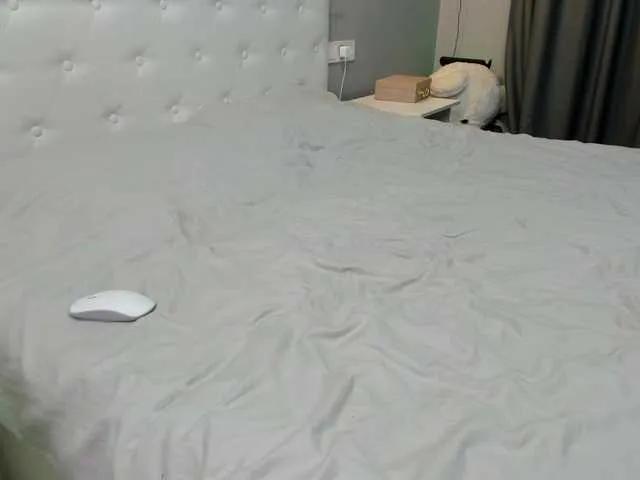 Logan-emma on BongaCams