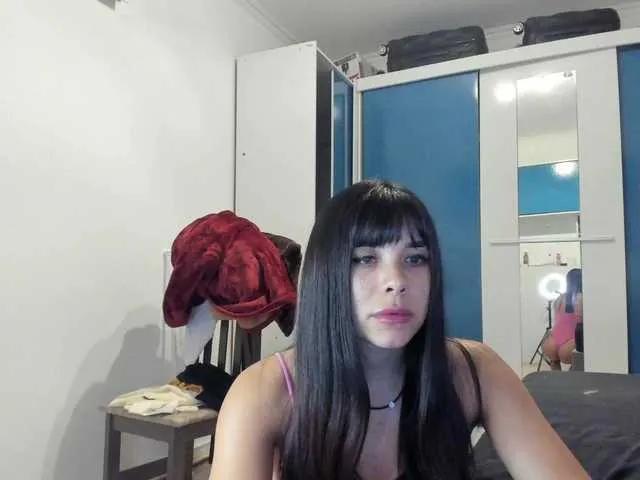 lul1lovee on BongaCams