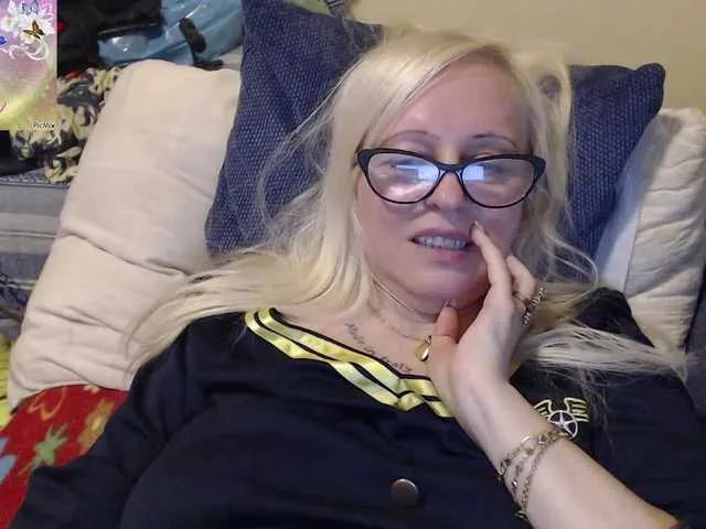 martachatte19 on BongaCams