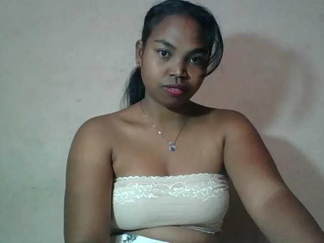 Miarizou on BongaCams