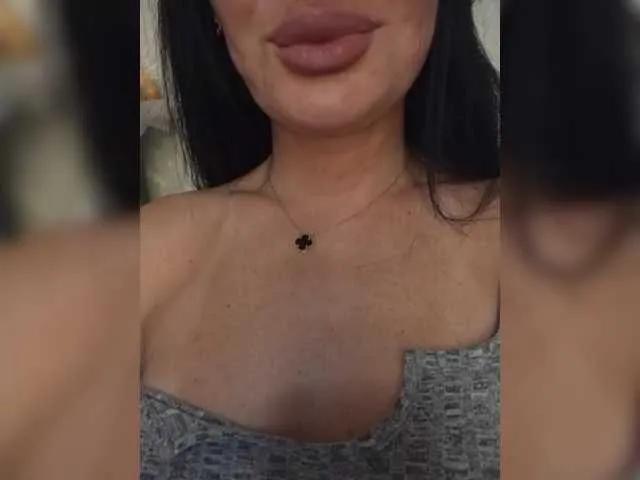 Mikki88K on BongaCams