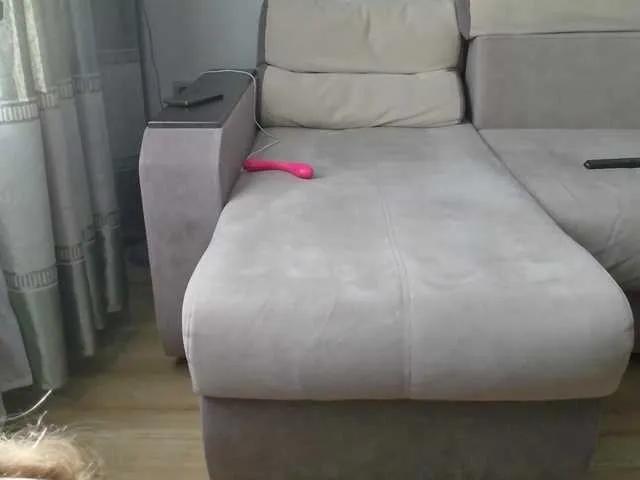 Milaa1998 on BongaCams