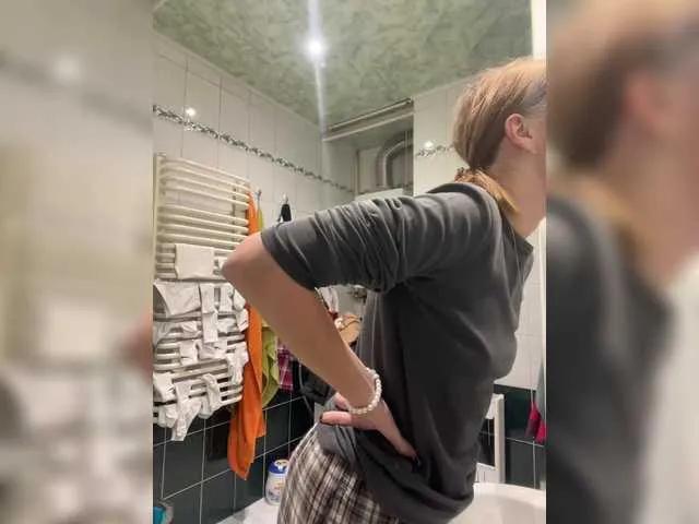 Milana22a on BongaCams