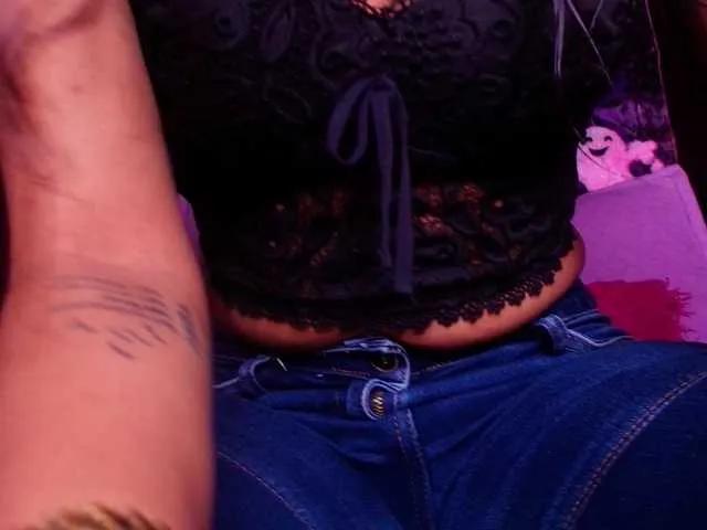 naomi-k on BongaCams