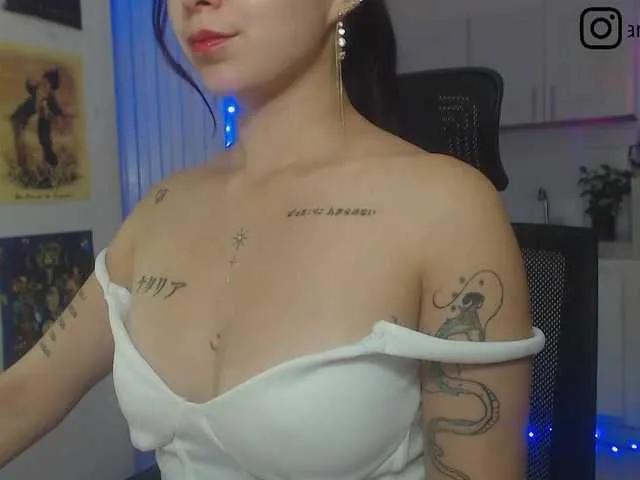 NatashaTanaka on BongaCams