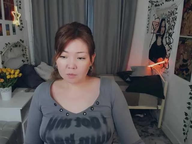 natzzuko on BongaCams