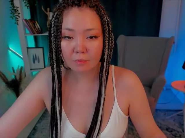 natzzuko on BongaCams