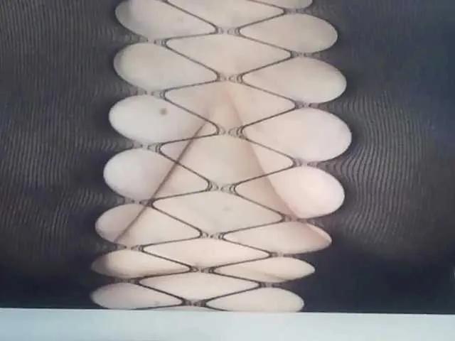 peachyshow on BongaCams