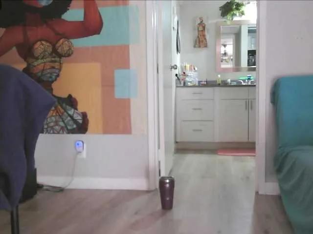 QueenAnitaDix on BongaCams