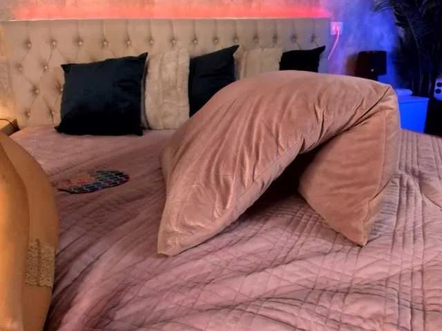 Raisa1gee on BongaCams