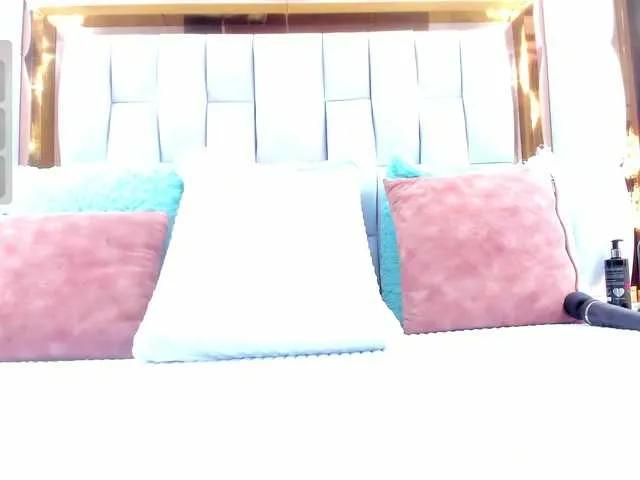 RileySweet on BongaCams