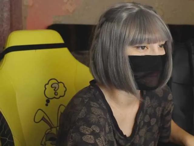 sexlove12002 on BongaCams