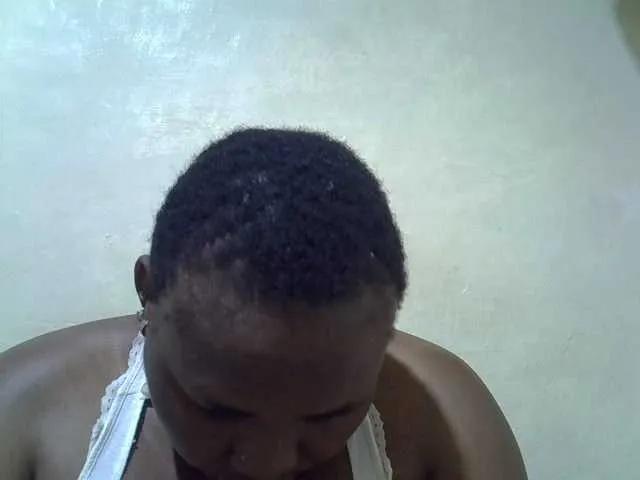 Sexybooty1 on BongaCams